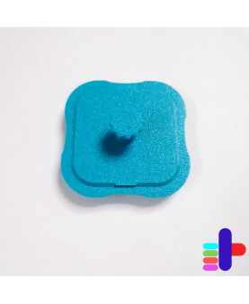 Vue arrière de l’emporte-pièce carré 48mm : une conception ergonomique pour une prise en main facile.