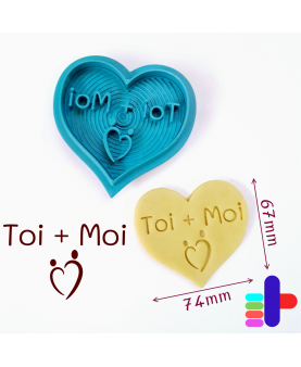 Exemple d’utilisation : emporte-pièce coeur 84x52mm turquoise et biscuit personnalisé avec embossage net.